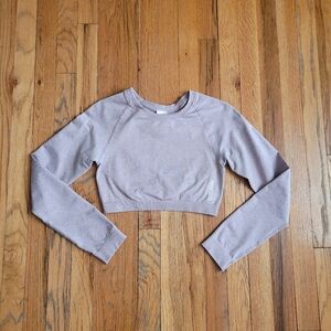 Gymshark Women's Long Sleeve Crop Top - Light Purple Size Medium EUC